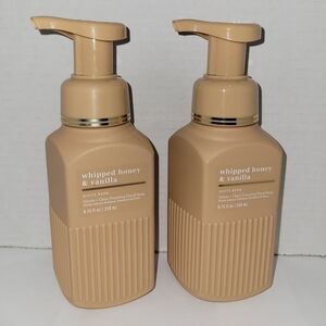 Bath & Body Works Whipped Honey & Vanilla Foaming Hand Soap (2-Pack)